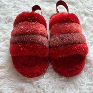 UGG Fluff Yeah Metallic Sparkle Slipper, Kids size 5